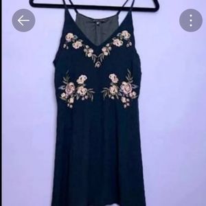 Kendall and Kylie Black textured and lined mini